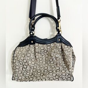 CALVIN KLEIN Women's Monogram Initial Logo‎ Print Crossbody Hand Bag Purse